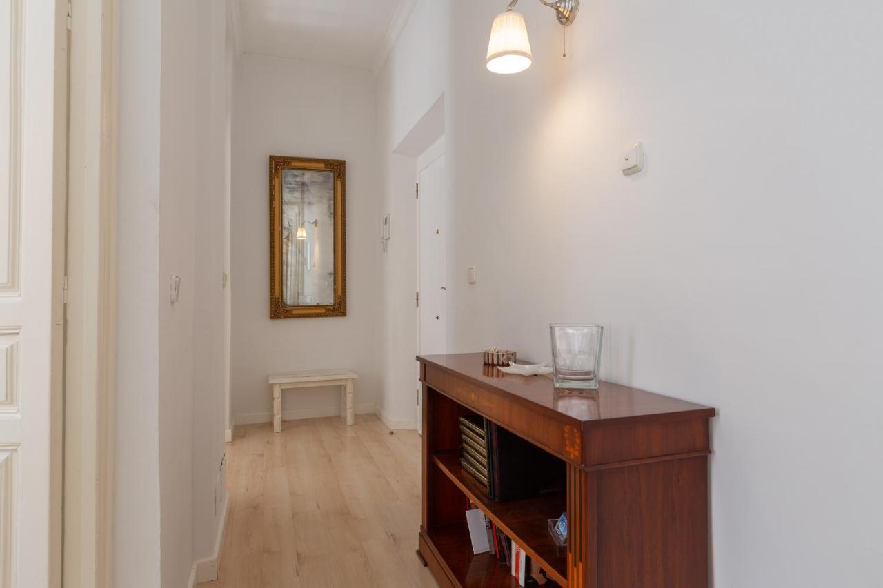 Luminoso Apartamento De Dos Habitaciones Con Vistas A Las Catedral Malaga Luaran gambar