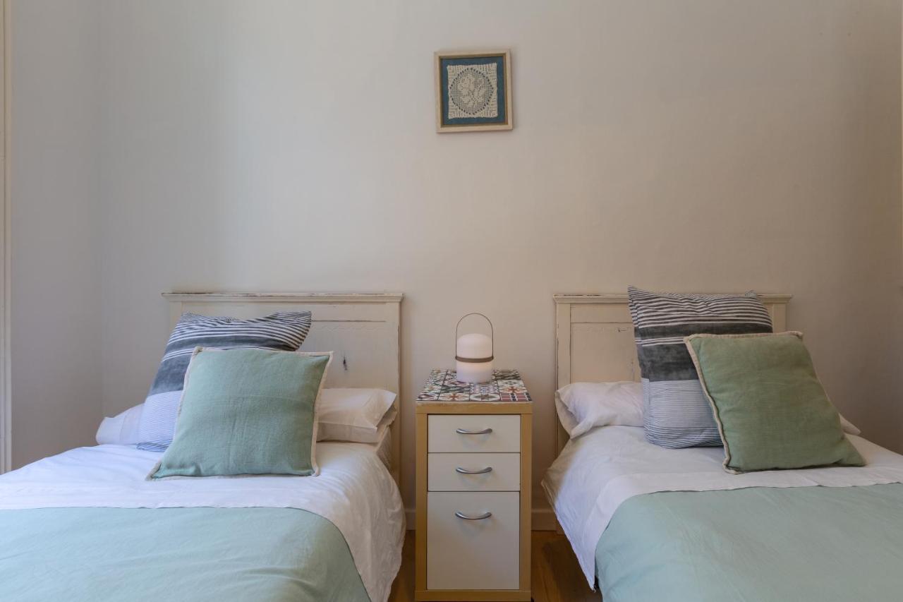 Luminoso Apartamento De Dos Habitaciones Con Vistas A Las Catedral Malaga Luaran gambar